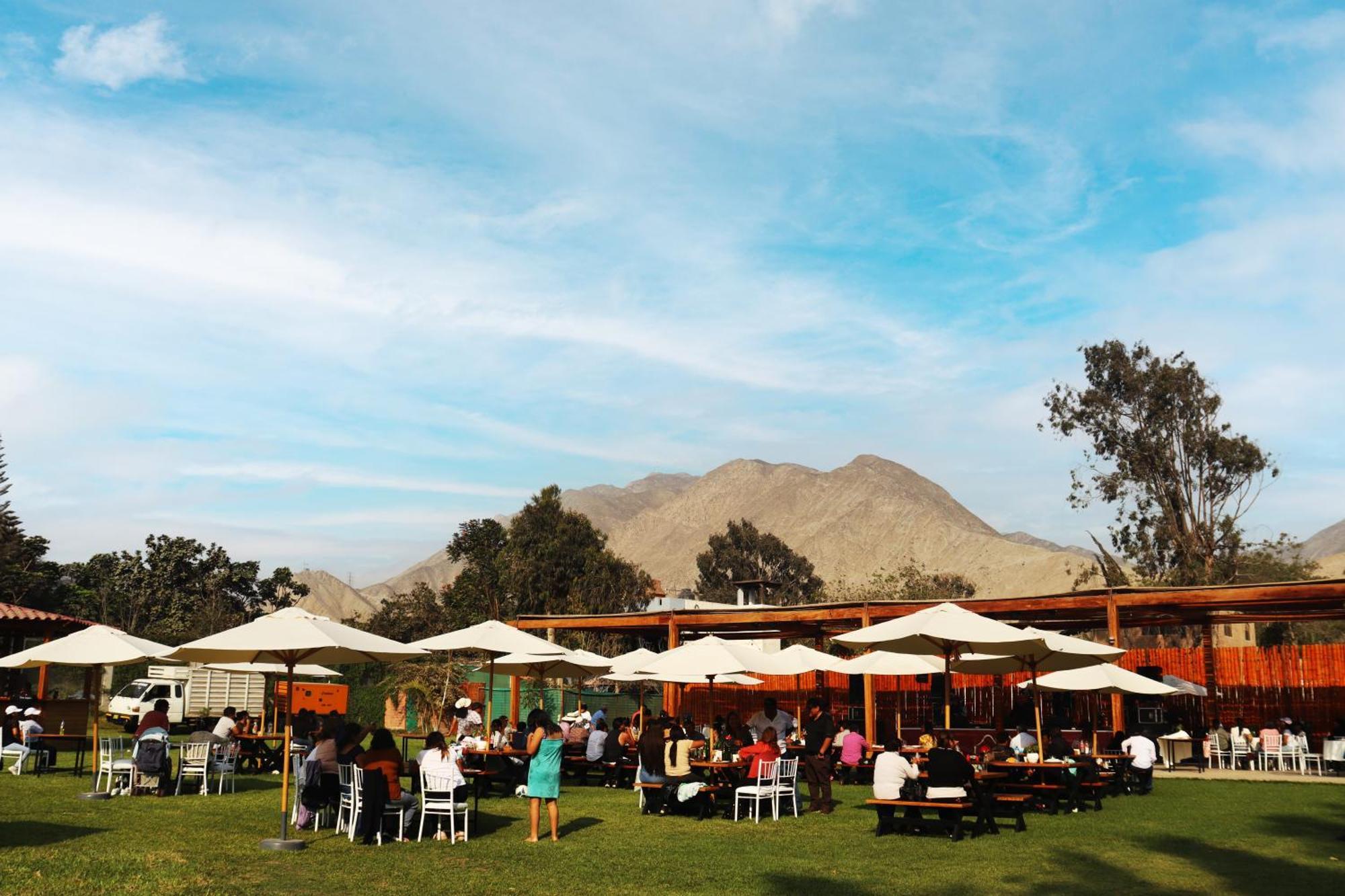 Los Andes - Restaurant & Bungalows Cieneguilla Kültér fotó